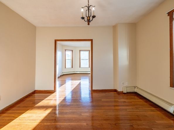 417-419 Ferry St, Everett MA 02149