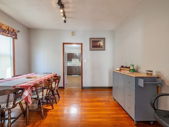 417-419 Ferry St, Everett MA 02149