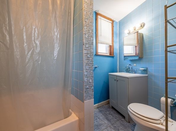417-419 Ferry St, Everett MA 02149