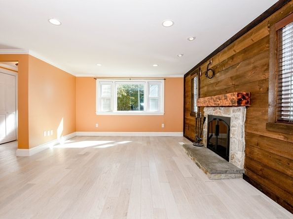 1251 Broadway, Hanover MA 02339