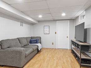 14 Banbury Drive, Westford MA 01886