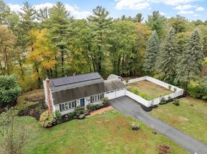 14 Banbury Drive, Westford MA 01886