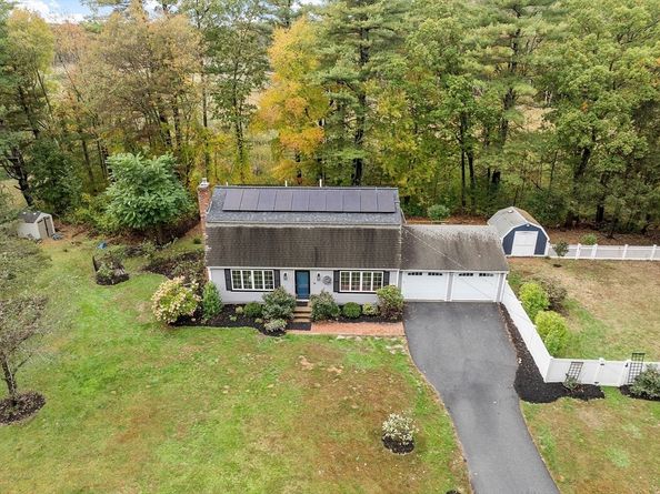 14 Banbury Drive, Westford MA 01886