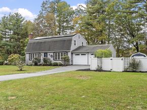 14 Banbury Drive, Westford MA 01886