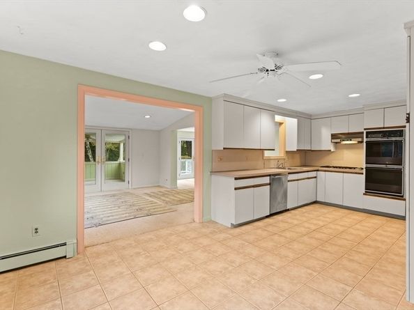 58 Curtis Ave, Stoughton MA 02072