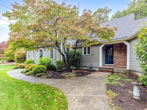 74 Granite St, Walpole MA 02081