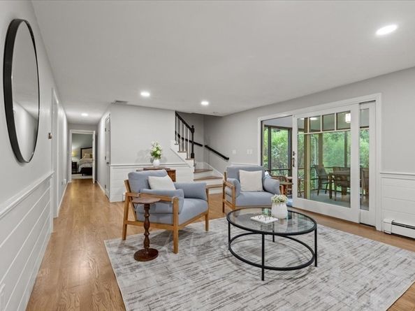 74 Granite St, Walpole MA 02081