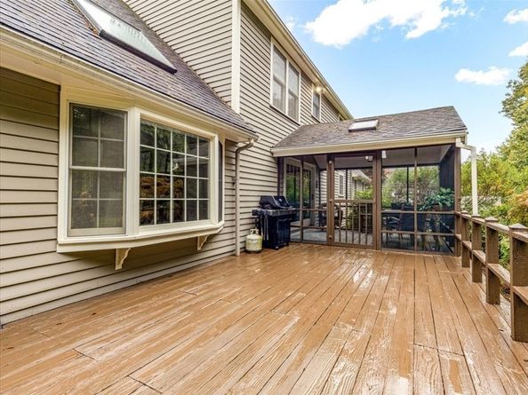 74 Granite St, Walpole MA 02081