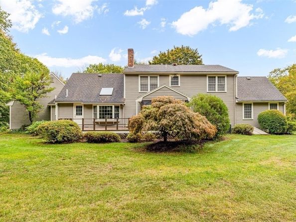 74 Granite St, Walpole MA 02081