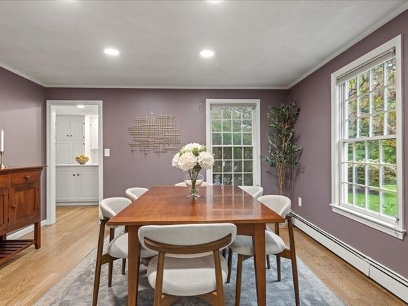 74 Granite St, Walpole MA 02081