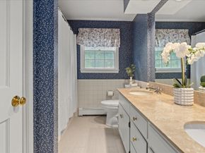 74 Granite St, Walpole MA 02081