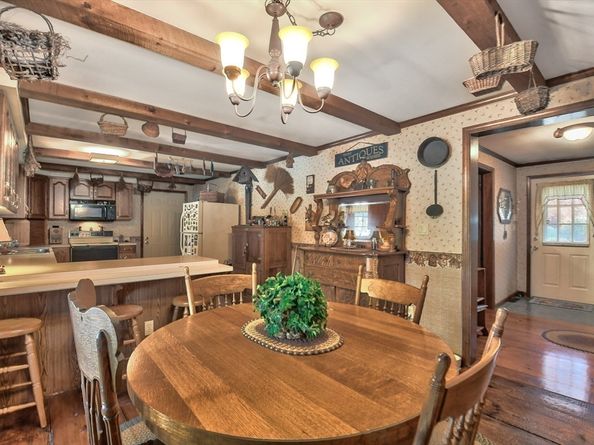 334 High St, Gardner MA 01440