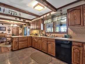 334 High St, Gardner MA 01440