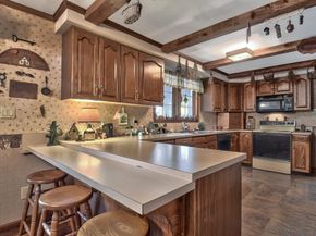 334 High St, Gardner MA 01440