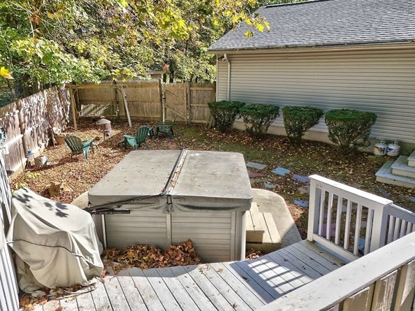 334 High St, Gardner MA 01440