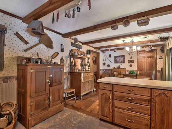 334 High St, Gardner MA 01440