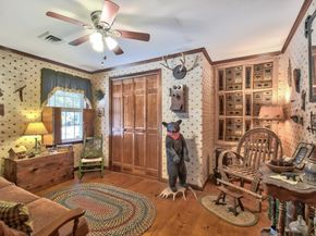 334 High St, Gardner MA 01440