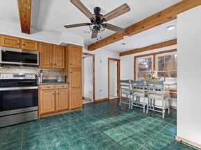 127 N Main St, West Boylston MA 01583