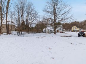 127 N Main St, West Boylston MA 01583