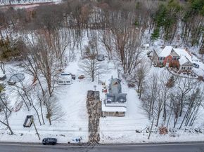 127 N Main St, West Boylston MA 01583