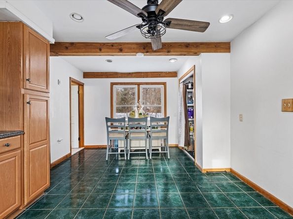 127 N Main St, West Boylston MA 01583