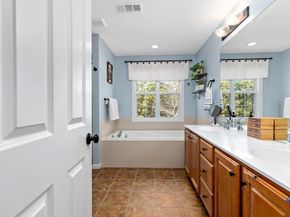 520 Raymond Rd, Plymouth MA 02360