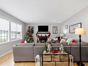 520 Raymond Rd, Plymouth MA 02360