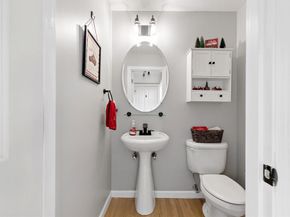 520 Raymond Rd, Plymouth MA 02360