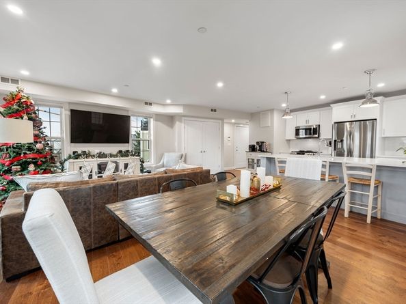 20 Crestway Road 3, Boston MA 02128