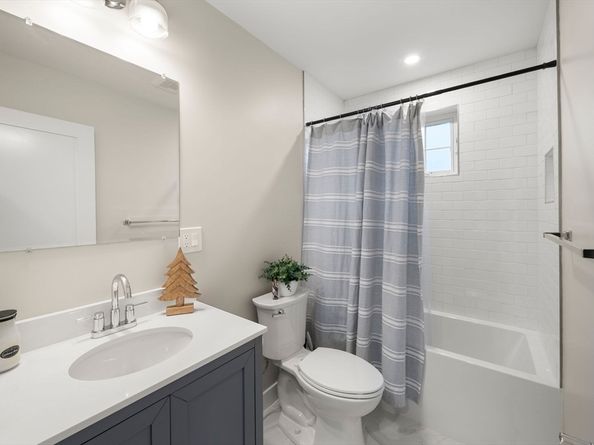 20 Crestway Road 3, Boston MA 02128