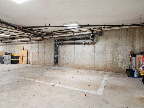 20 Crestway Road 3, Boston MA 02128