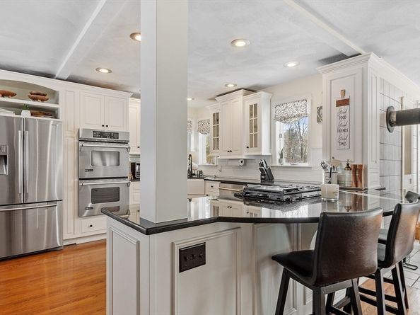 245 Granite St, Leominster MA 01453