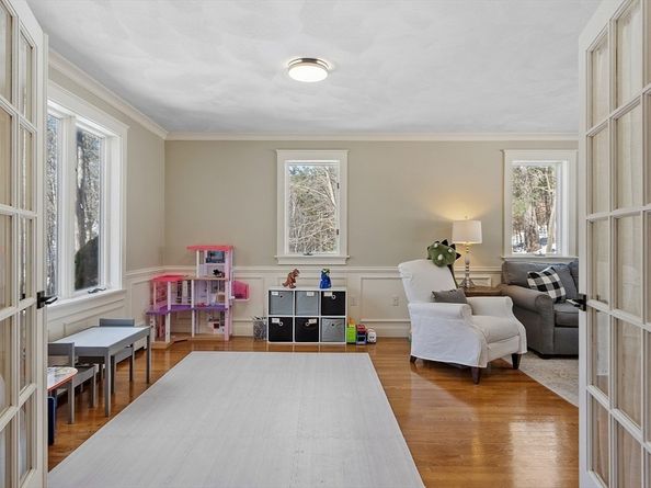 245 Granite St, Leominster MA 01453