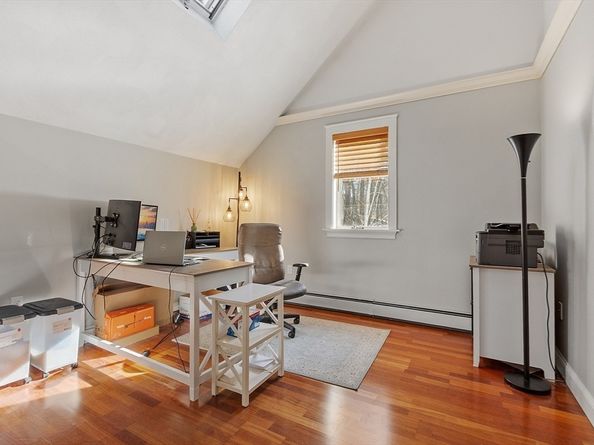 245 Granite St, Leominster MA 01453