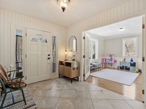 245 Granite St, Leominster MA 01453