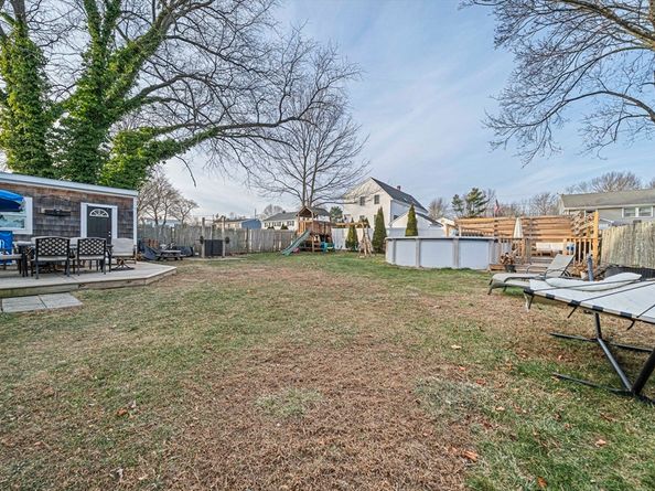 28 Pratt St, Brockton MA 02302