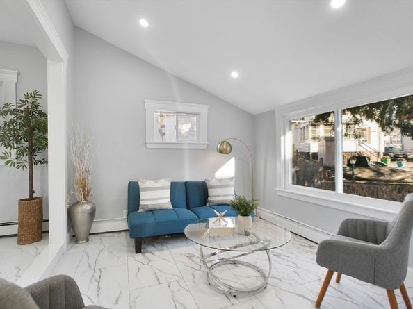 29 Lake View Place, Lynn MA 01904