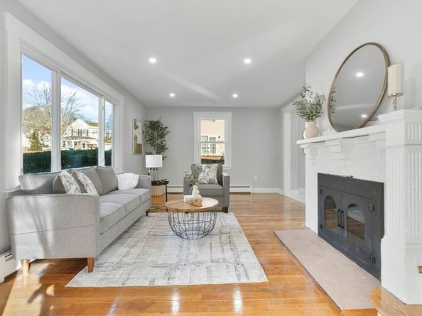 29 Lake View Place, Lynn MA 01904