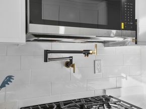 29 Lake View Place, Lynn MA 01904