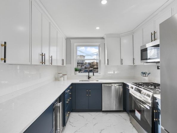 29 Lake View Place, Lynn MA 01904