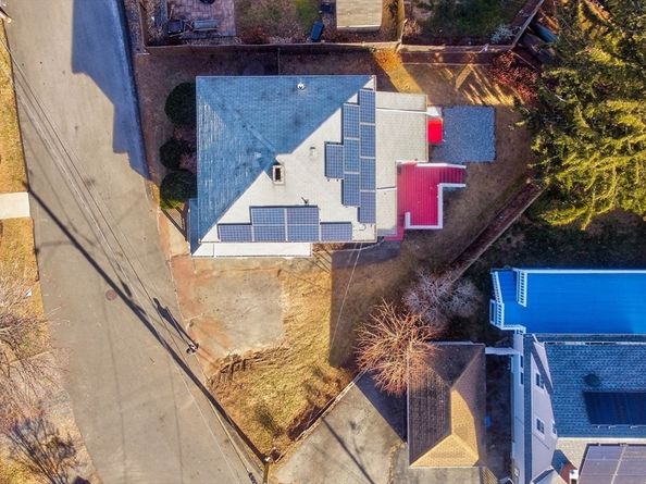 29 Lake View Place, Lynn MA 01904