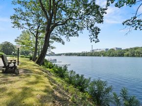 15 Eaglehead Ter 5, Shrewsbury MA 01545