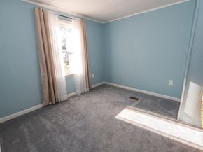 1 Oldfield Drive, Kingston MA 02364