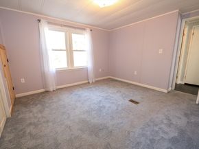 1 Oldfield Drive, Kingston MA 02364