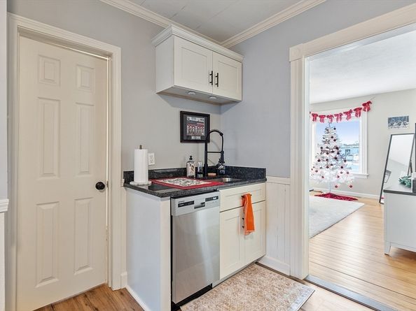 254 Gardner Rd, Templeton MA 01468