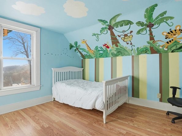 5 Ripley Place, Worcester MA 01610