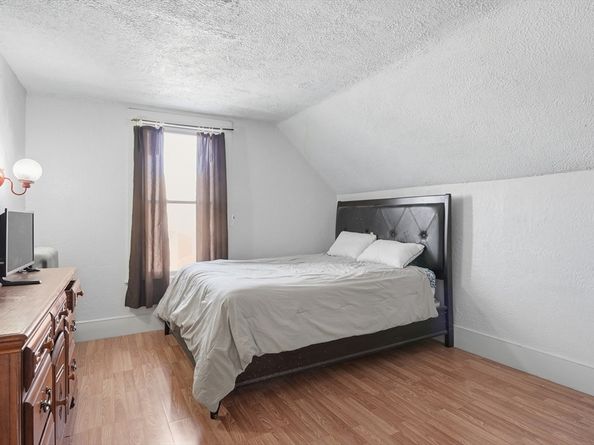 5 Ripley Place, Worcester MA 01610