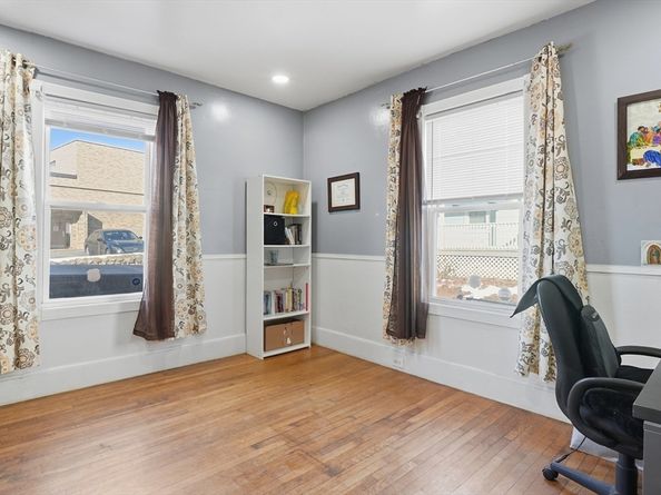 5 Ripley Place, Worcester MA 01610