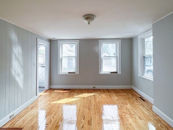 19-25 Common St, Weymouth MA 02188