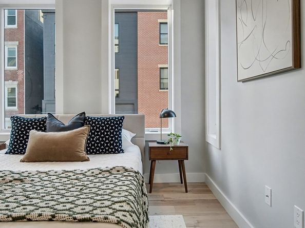 181 Maverick Street 1, Boston MA 02128